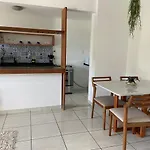 Ap Sossegado Na Praia Do Canto